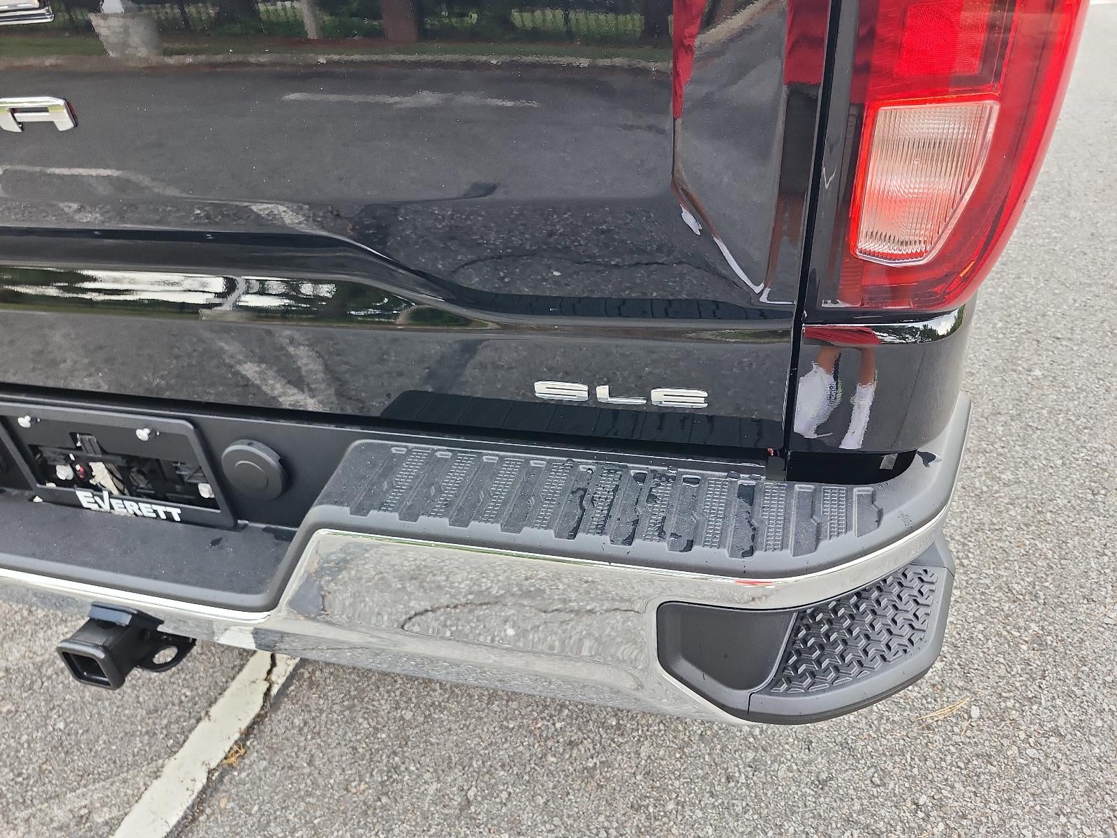 2026 GMC Sierra 1500 Crew Cab Short Box 4-Wheel Drive SLE