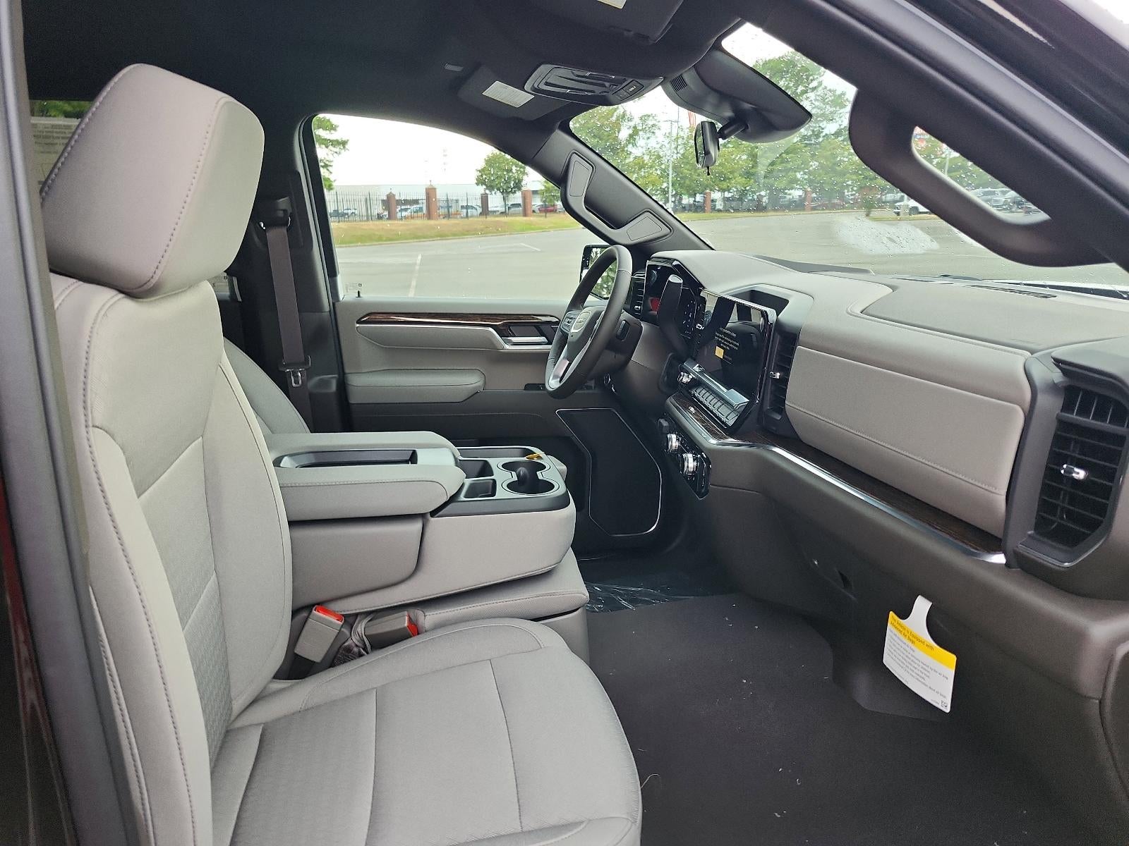 2026 GMC Sierra 1500 Crew Cab Short Box 4-Wheel Drive SLE