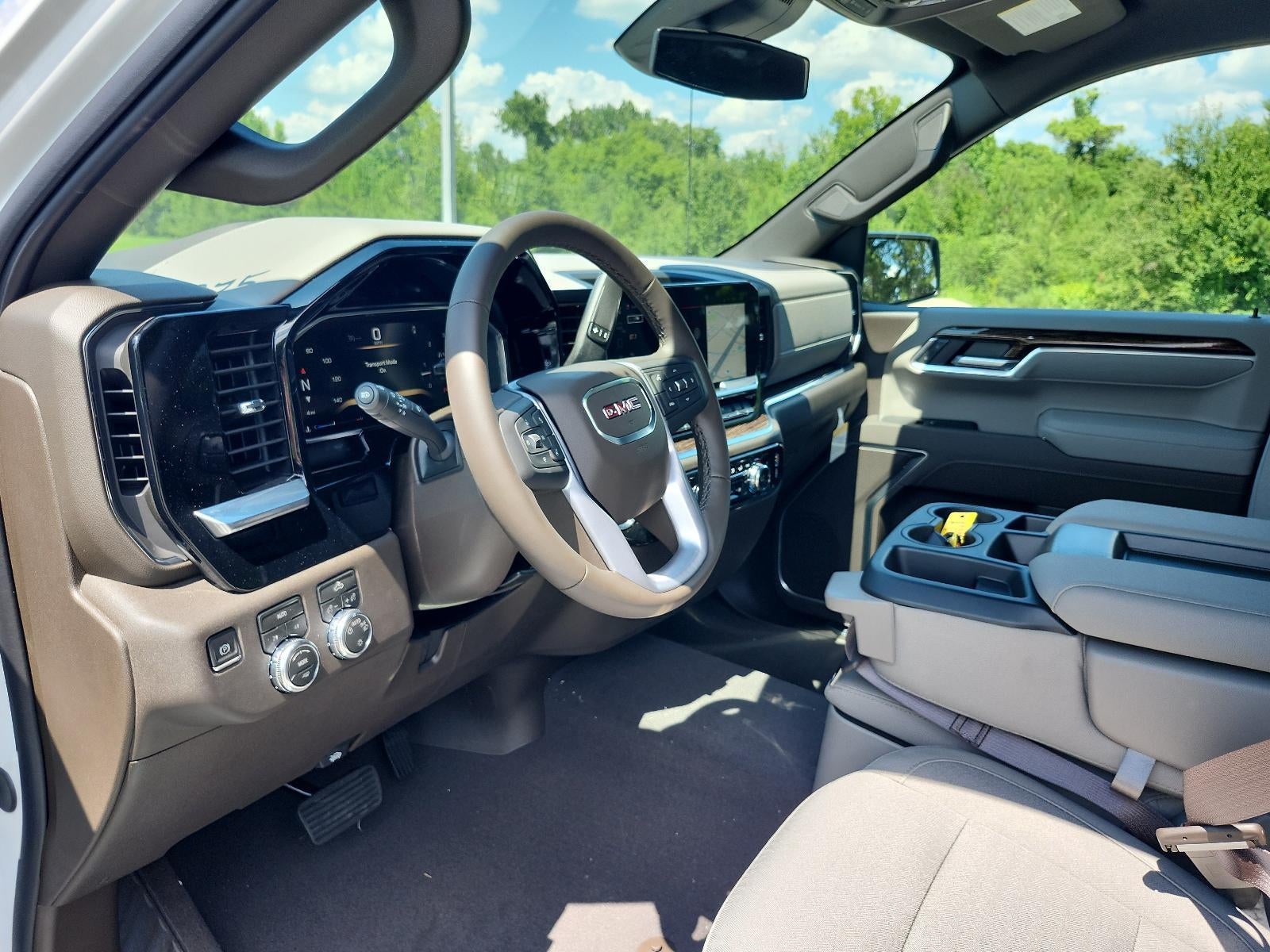 2026 GMC Sierra 1500 Crew Cab Short Box 4-Wheel Drive SLE