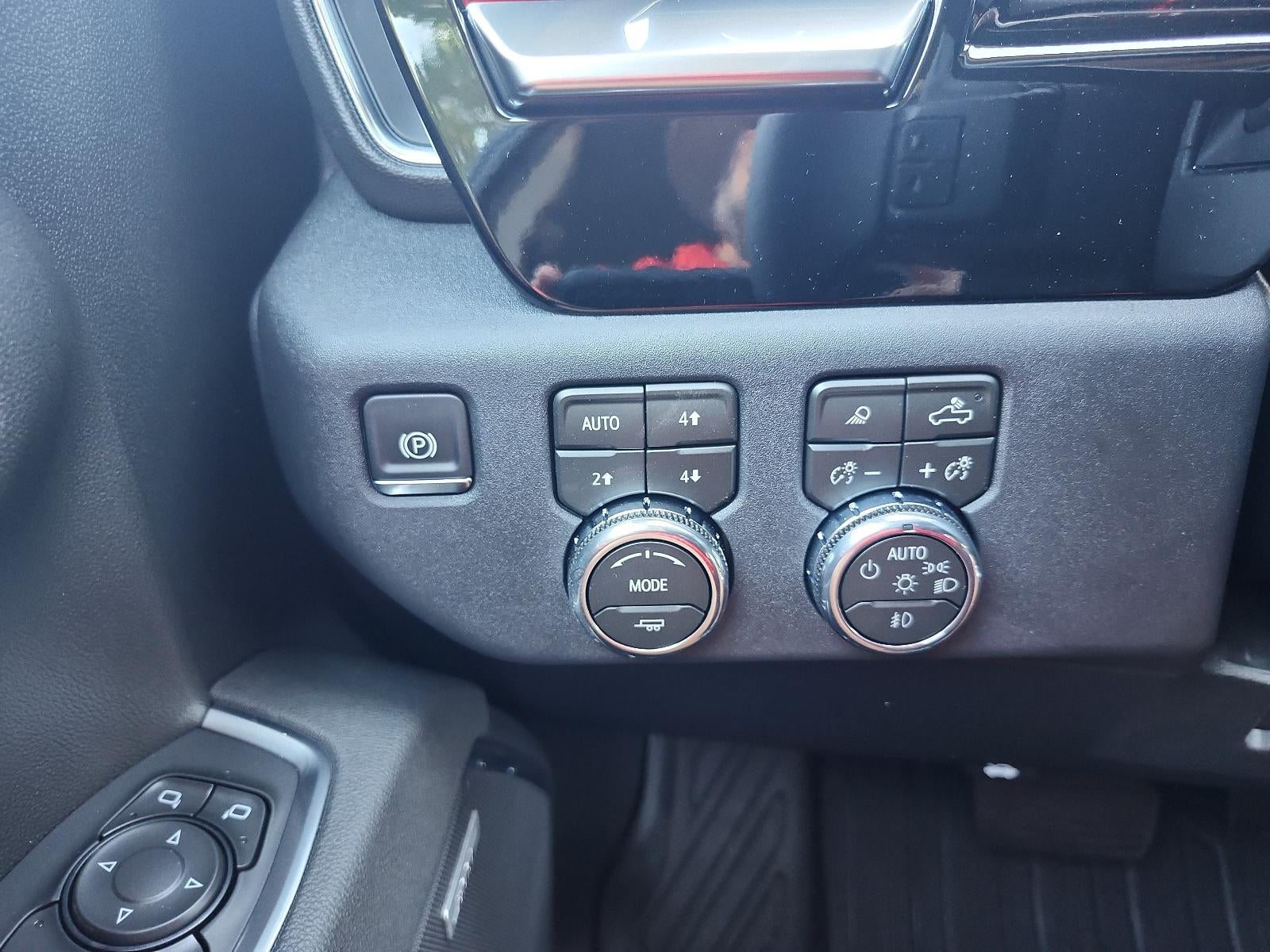 2026 GMC Sierra 1500 Crew Cab Short Box 4-Wheel Drive Elevation 3SB