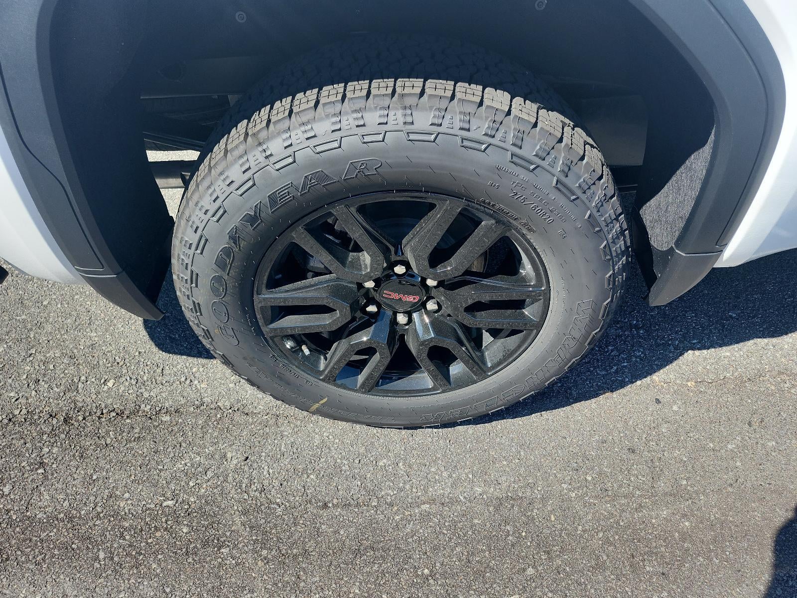 2026 GMC Sierra 1500 Crew Cab Short Box 4-Wheel Drive Elevation 3SB