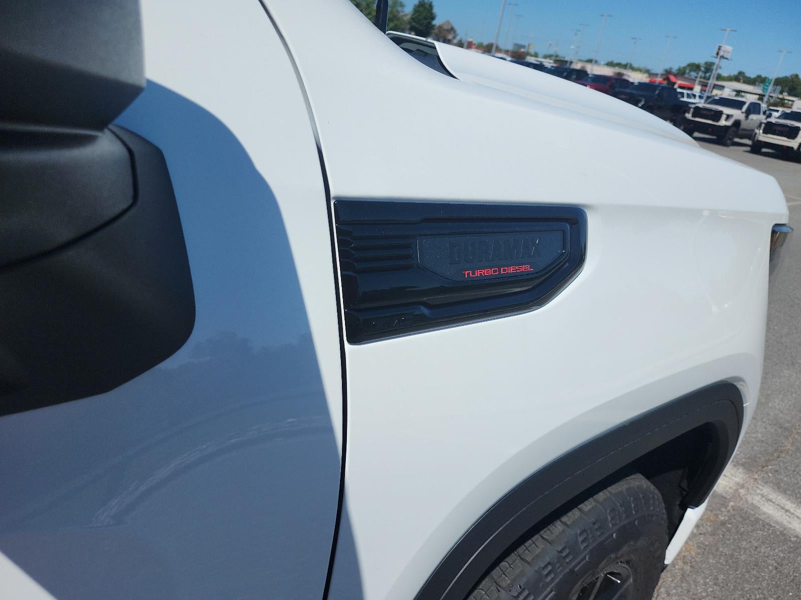 2026 GMC Sierra 1500 Crew Cab Short Box 4-Wheel Drive Elevation 3SB