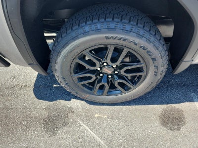 2026 GMC Sierra 1500 Crew Cab Short Box 4-Wheel Drive Elevation 3SB