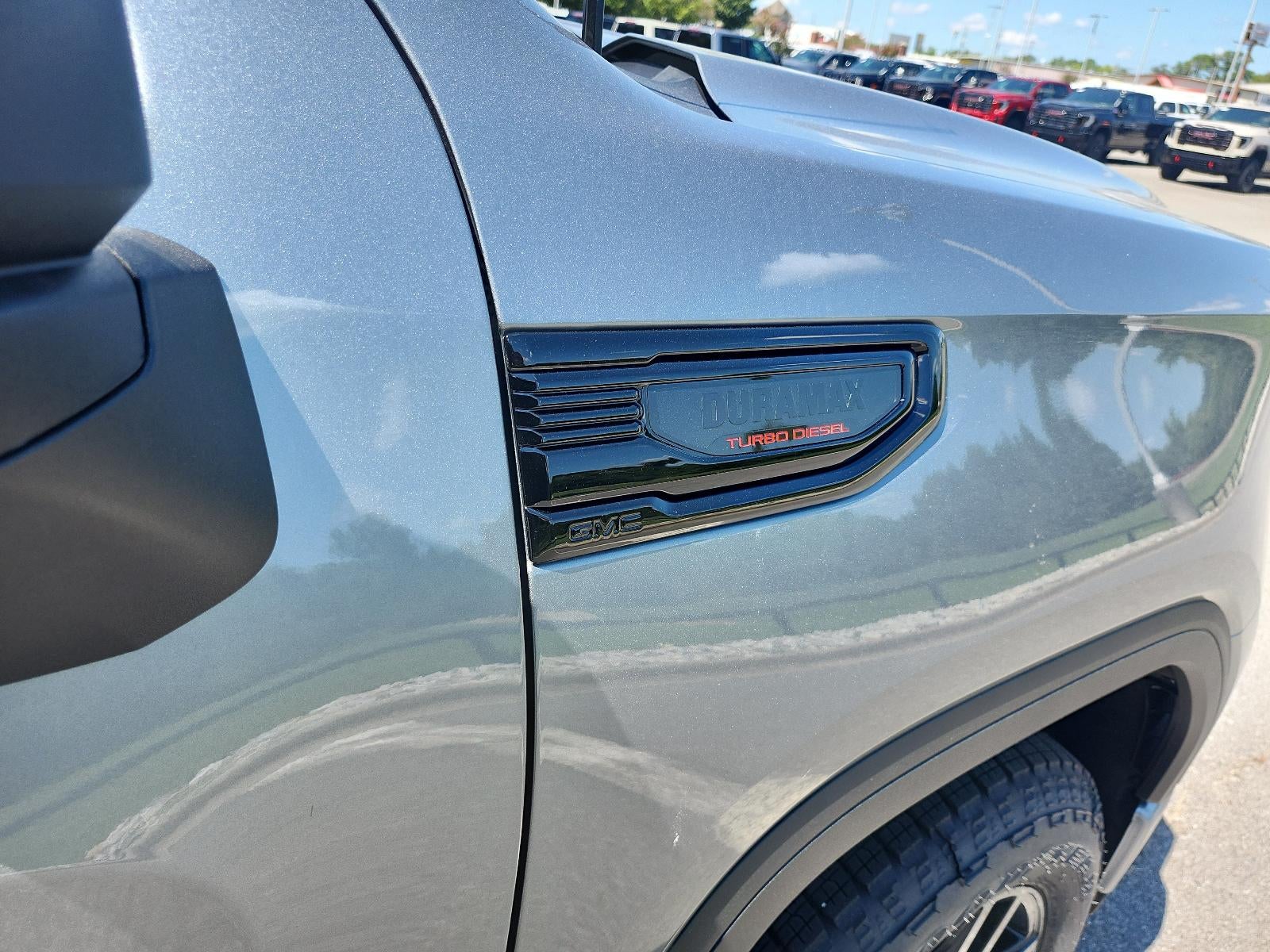 2026 GMC Sierra 1500 Crew Cab Short Box 4-Wheel Drive Elevation 3SB