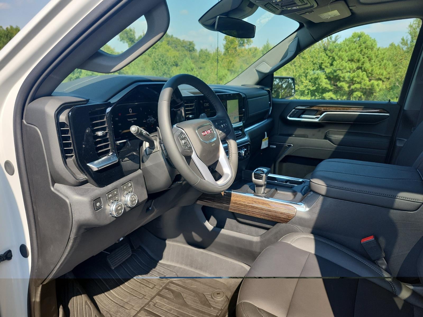 2026 GMC Sierra 1500 Crew Cab Short Box 4-Wheel Drive Elevation 3SB