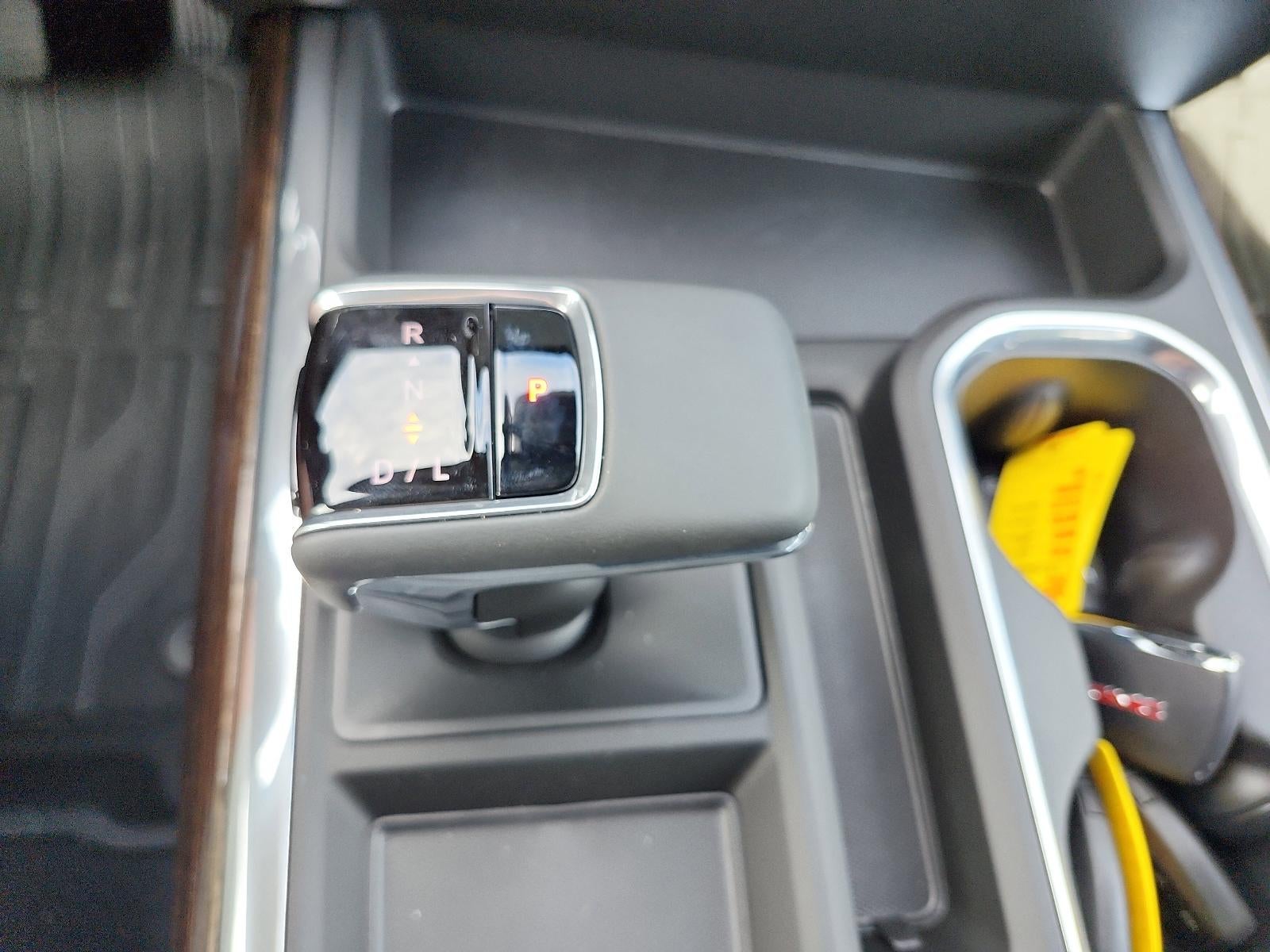 2026 GMC Sierra 1500 Crew Cab Short Box 4-Wheel Drive Elevation 3SB