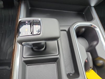 2026 GMC Sierra 1500 Crew Cab Short Box 4-Wheel Drive Elevation 3SB