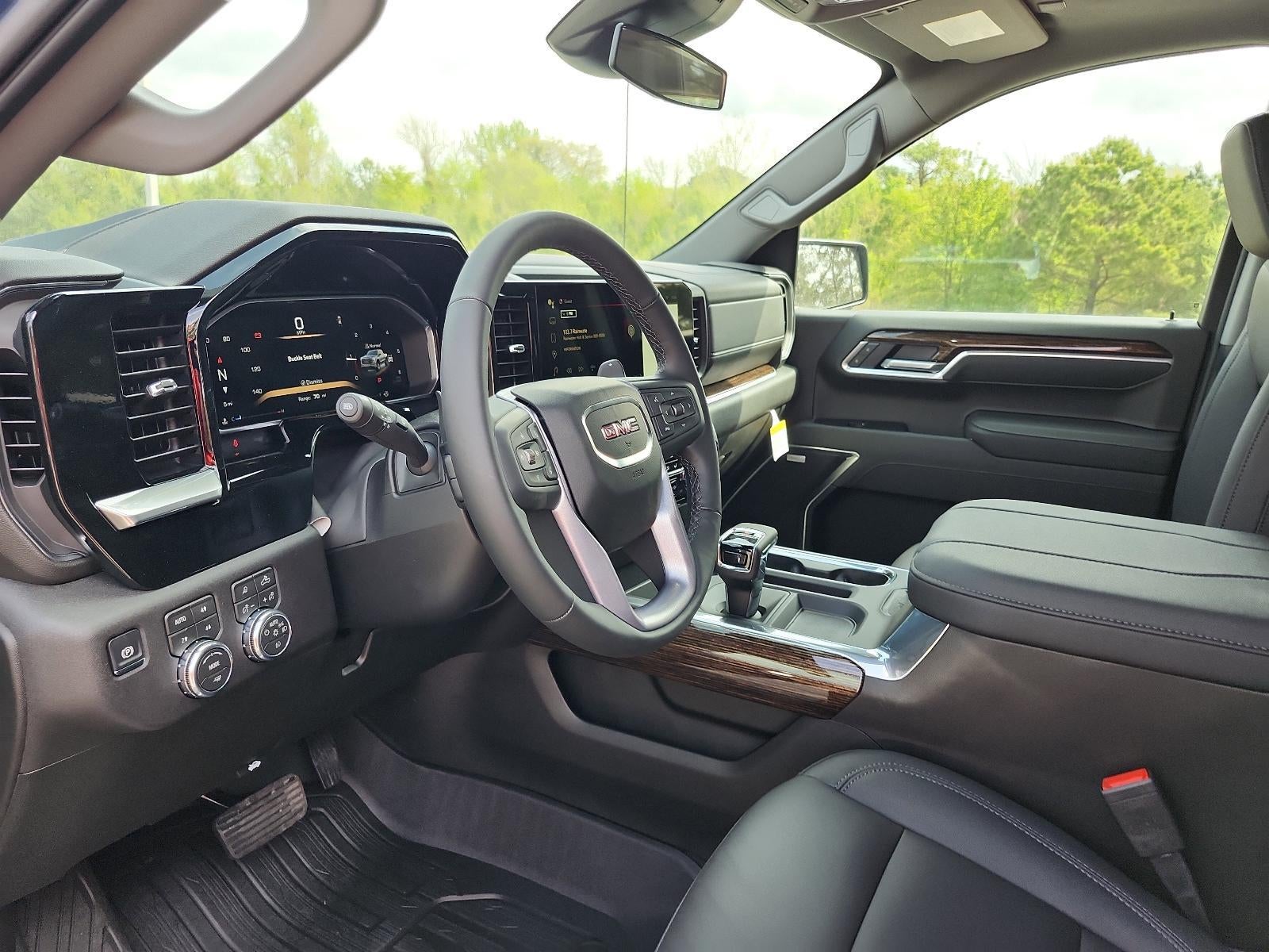 2026 GMC Sierra 1500 Crew Cab Short Box 4-Wheel Drive Elevation 3SB