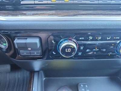 2026 GMC Sierra 1500 Crew Cab Short Box 4-Wheel Drive Elevation 3SB