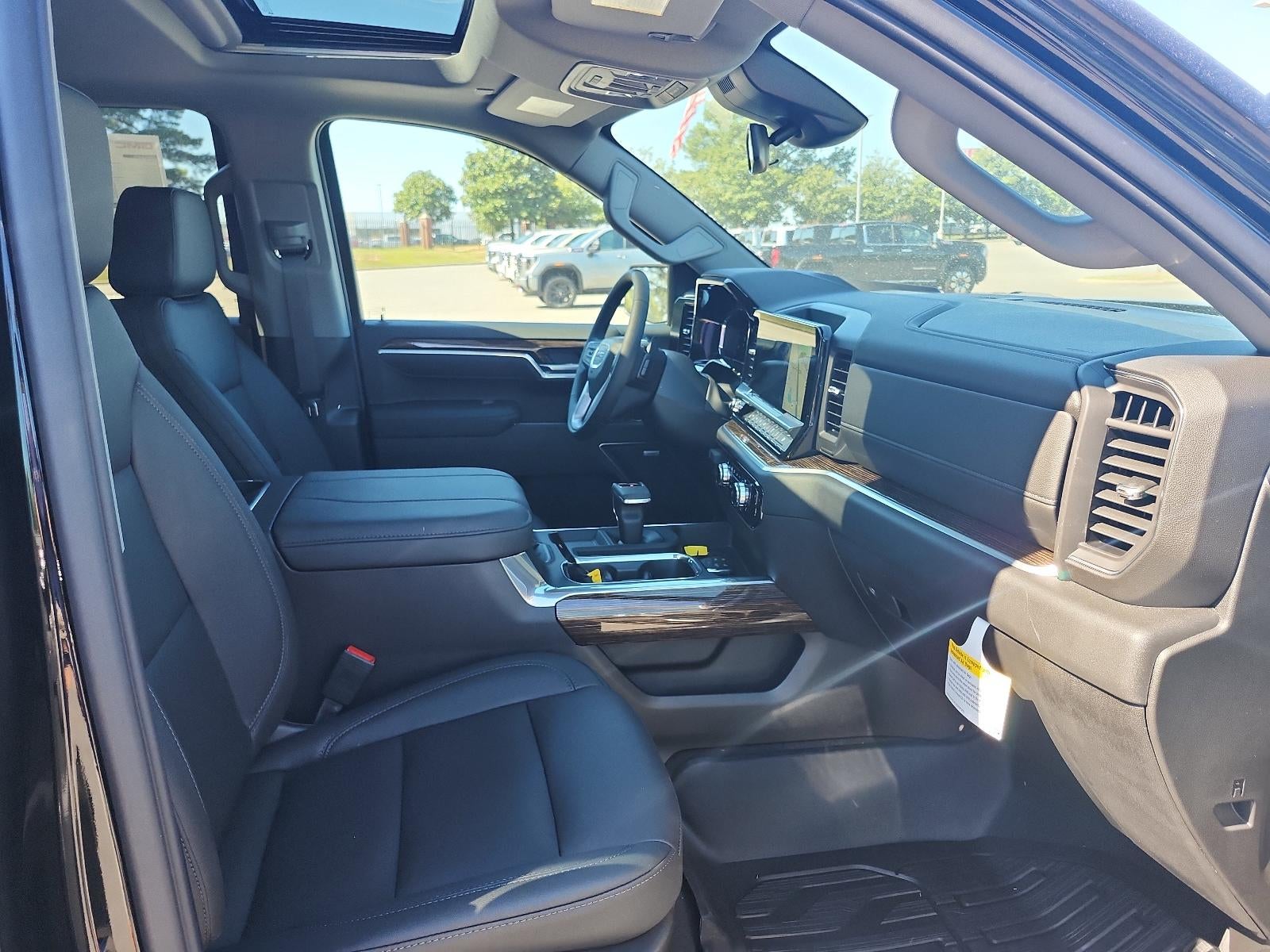 2026 GMC Sierra 1500 Crew Cab Short Box 4-Wheel Drive Elevation 3SB