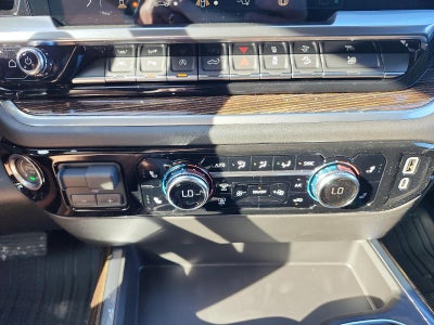 2026 GMC Sierra 1500 Crew Cab Short Box 4-Wheel Drive Elevation 3SB