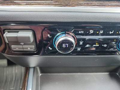 2026 GMC Sierra 1500 Crew Cab Short Box 4-Wheel Drive Elevation 3SB