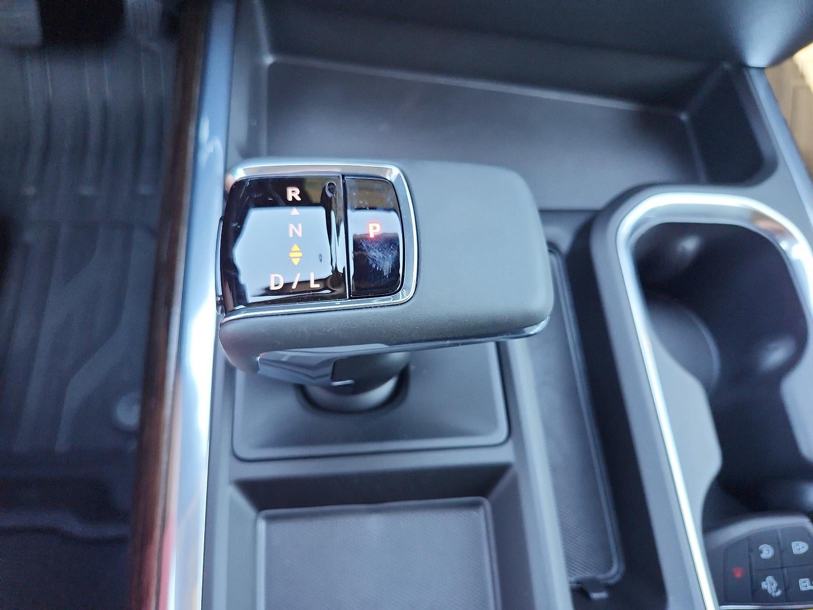 2026 GMC Sierra 1500 Crew Cab Short Box 4-Wheel Drive Elevation 3SB