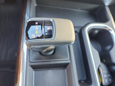 2026 GMC Sierra 1500 Crew Cab Short Box 4-Wheel Drive Elevation 3SB