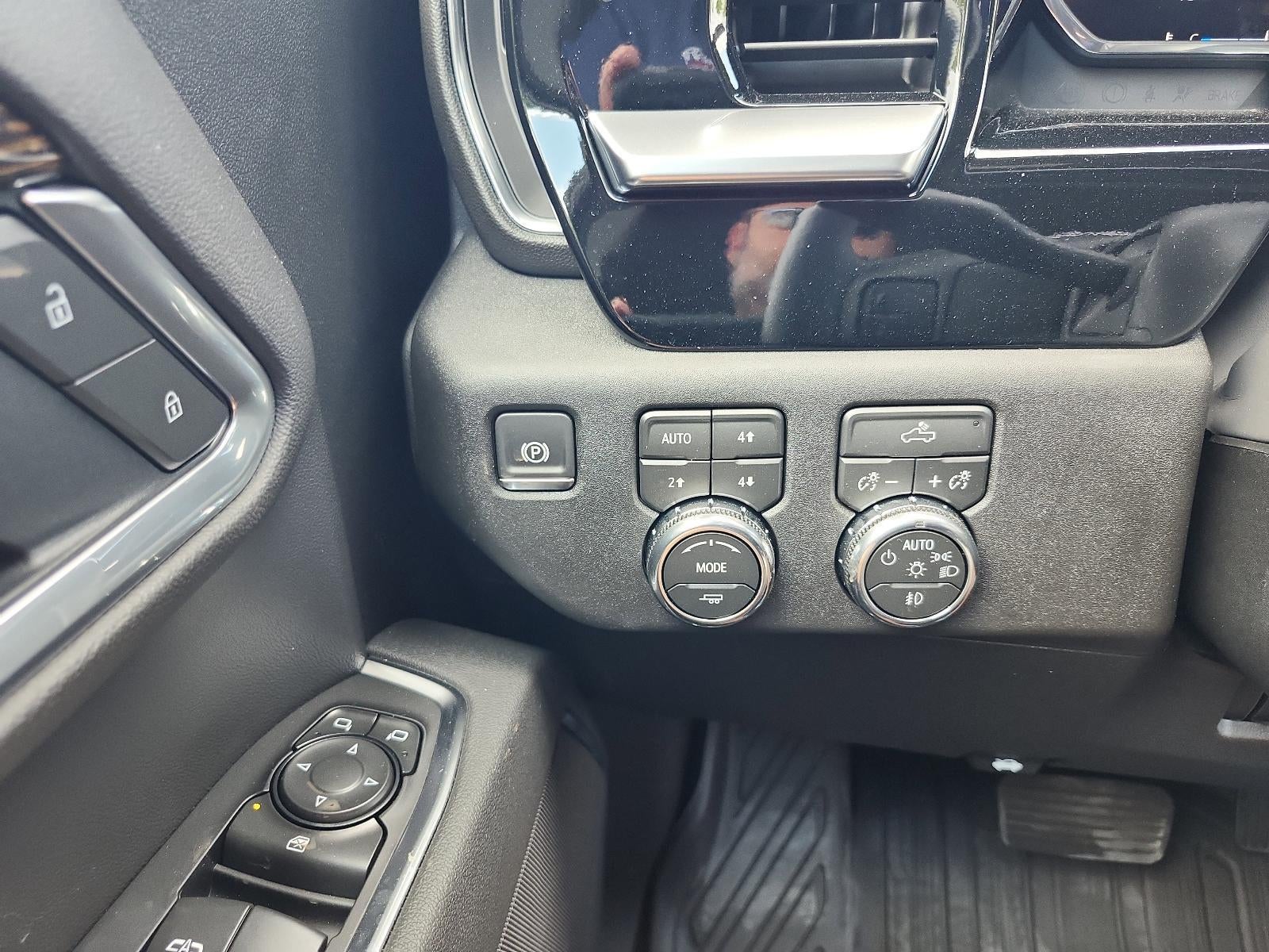 2026 GMC Sierra 1500 Crew Cab Short Box 4-Wheel Drive Elevation 3SB