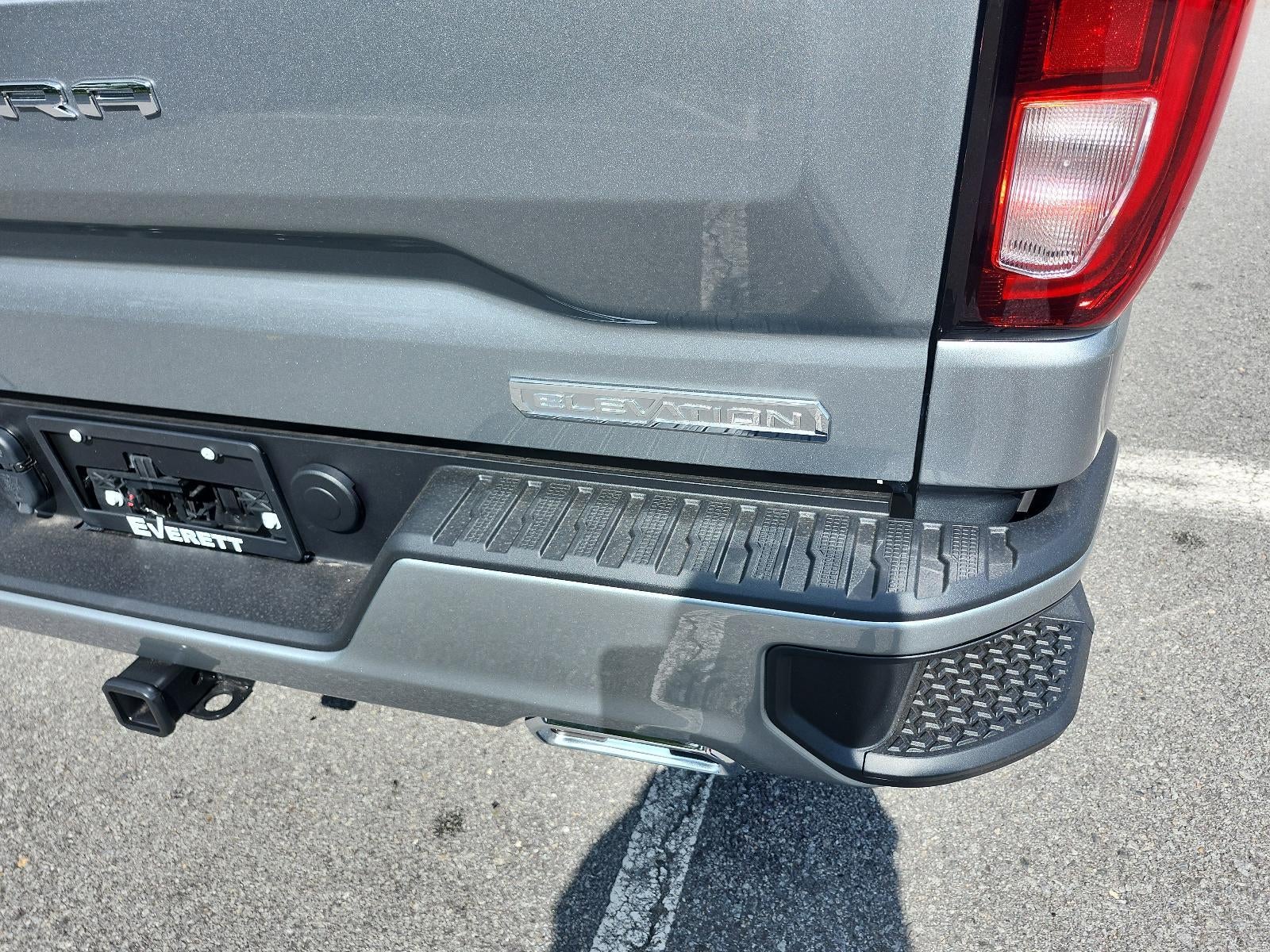 2026 GMC Sierra 1500 Crew Cab Short Box 4-Wheel Drive Elevation 3SB