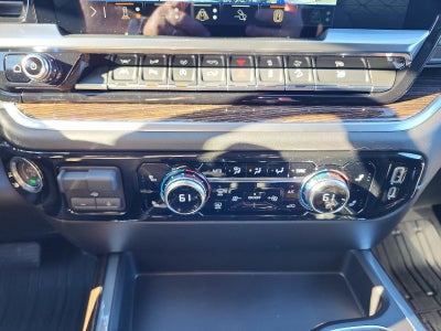 2026 GMC Sierra 1500 Crew Cab Short Box 4-Wheel Drive Elevation 3SB