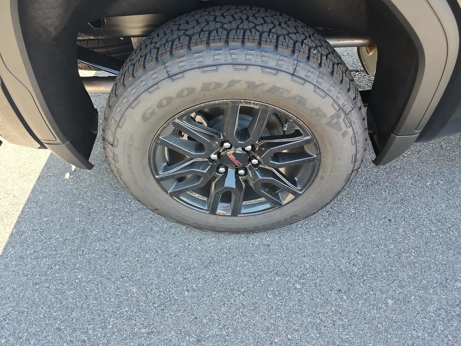2026 GMC Sierra 1500 Crew Cab Short Box 4-Wheel Drive Elevation 3SB