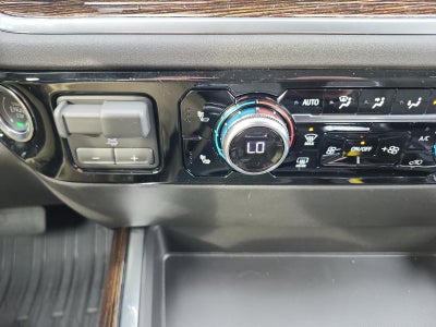 2026 GMC Sierra 1500 Crew Cab Short Box 4-Wheel Drive Elevation 3SB