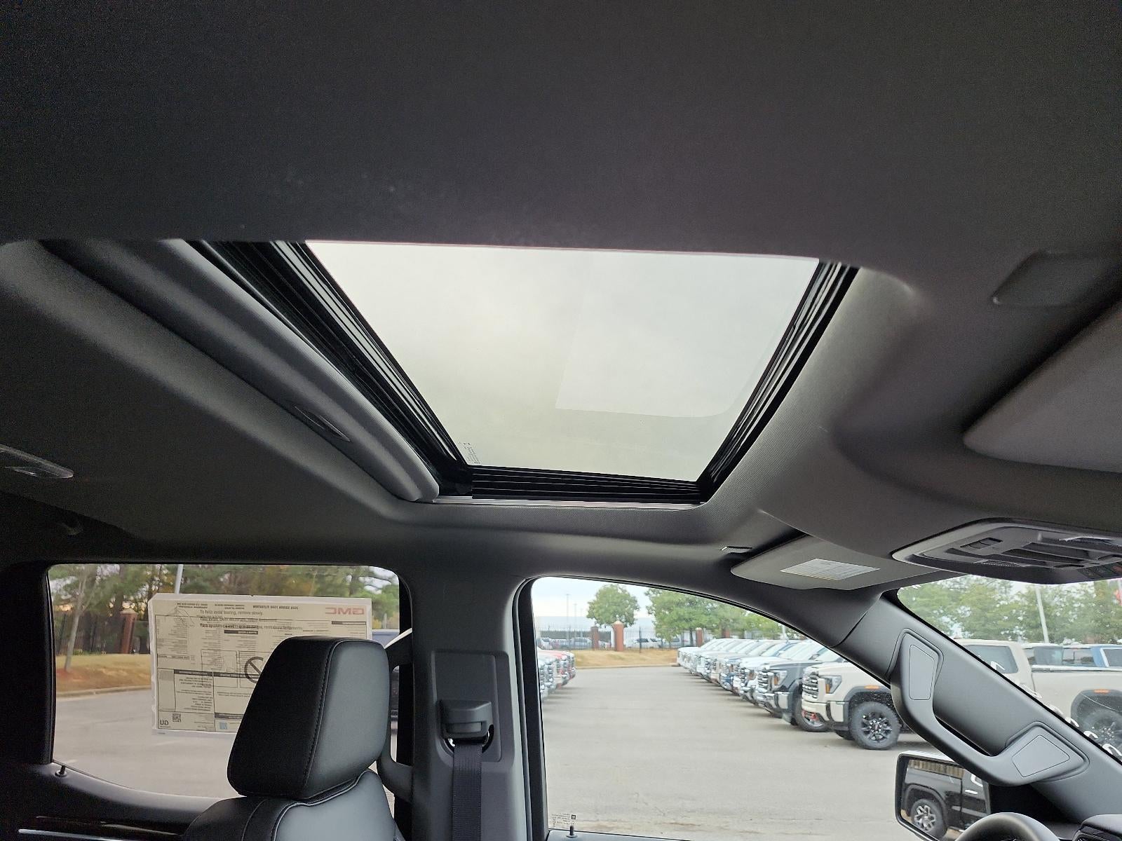 2026 GMC Sierra 1500 Crew Cab Short Box 4-Wheel Drive Elevation 3SB