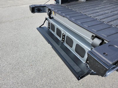 2026 GMC Sierra 1500 Crew Cab Short Box 4-Wheel Drive Elevation 3SB