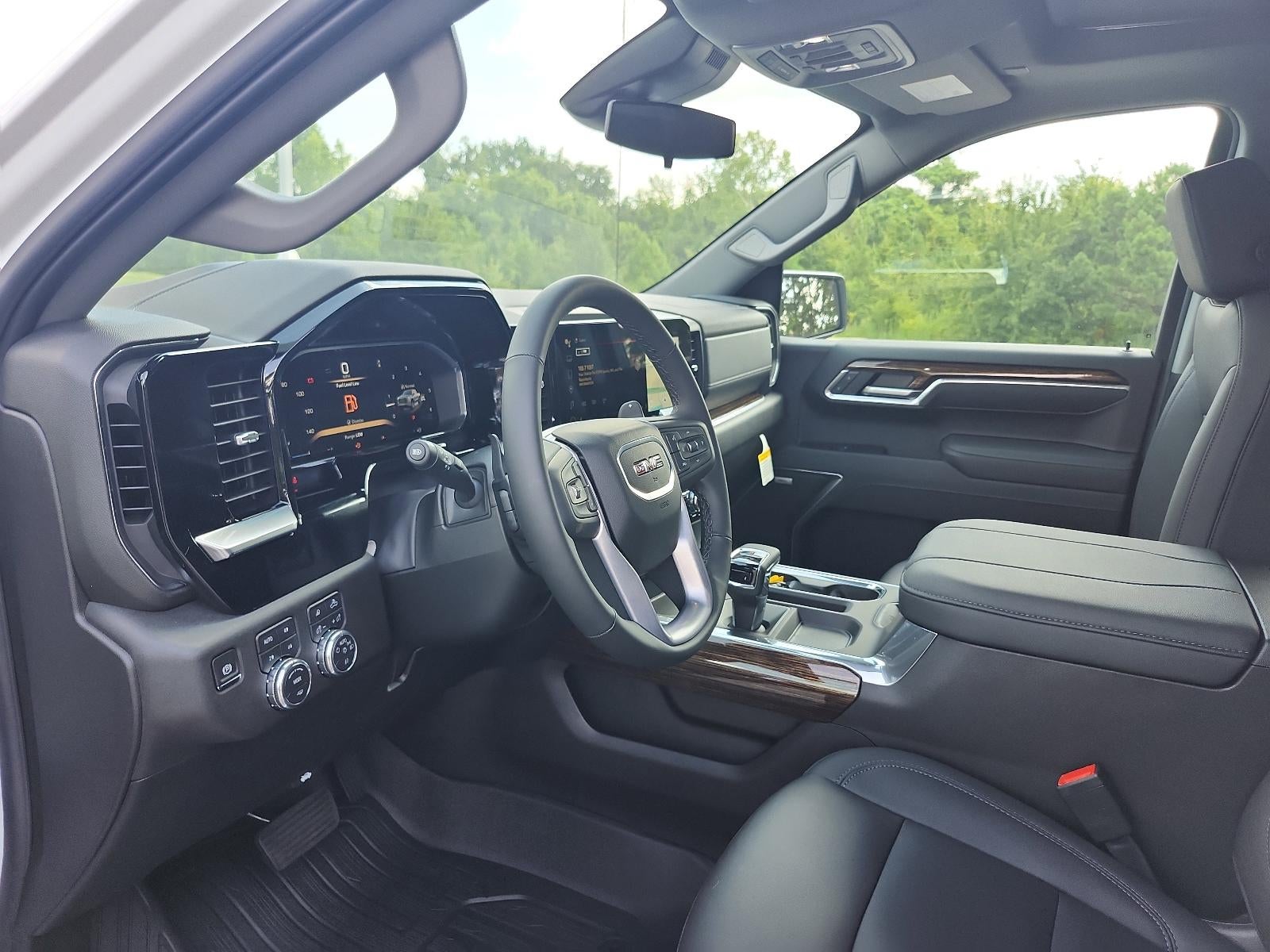 2026 GMC Sierra 1500 Crew Cab Short Box 4-Wheel Drive Elevation 3SB