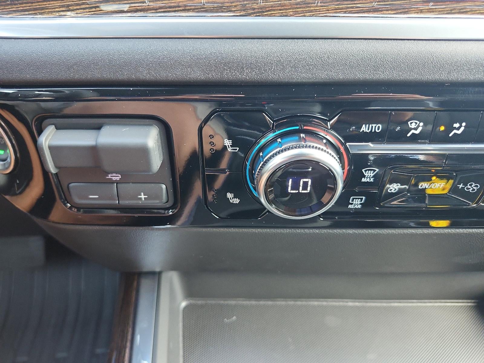 2026 GMC Sierra 1500 Crew Cab Short Box 4-Wheel Drive Elevation 3SB