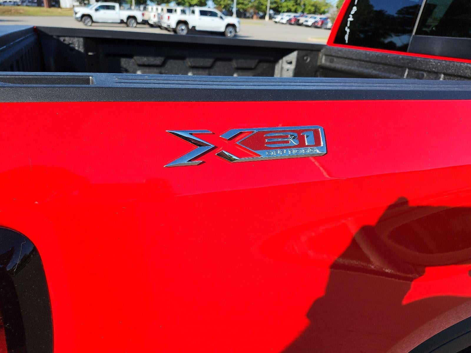 2026 GMC Sierra 1500 Crew Cab Short Box 4-Wheel Drive Elevation 3SB