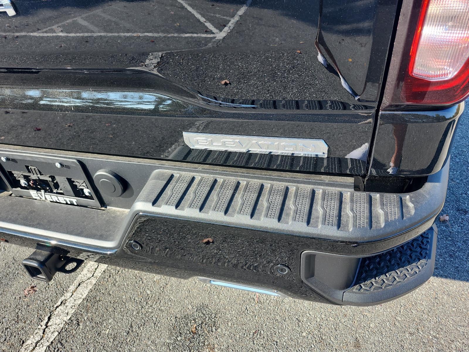 2026 GMC Sierra 1500 Crew Cab Short Box 4-Wheel Drive Elevation 3SB