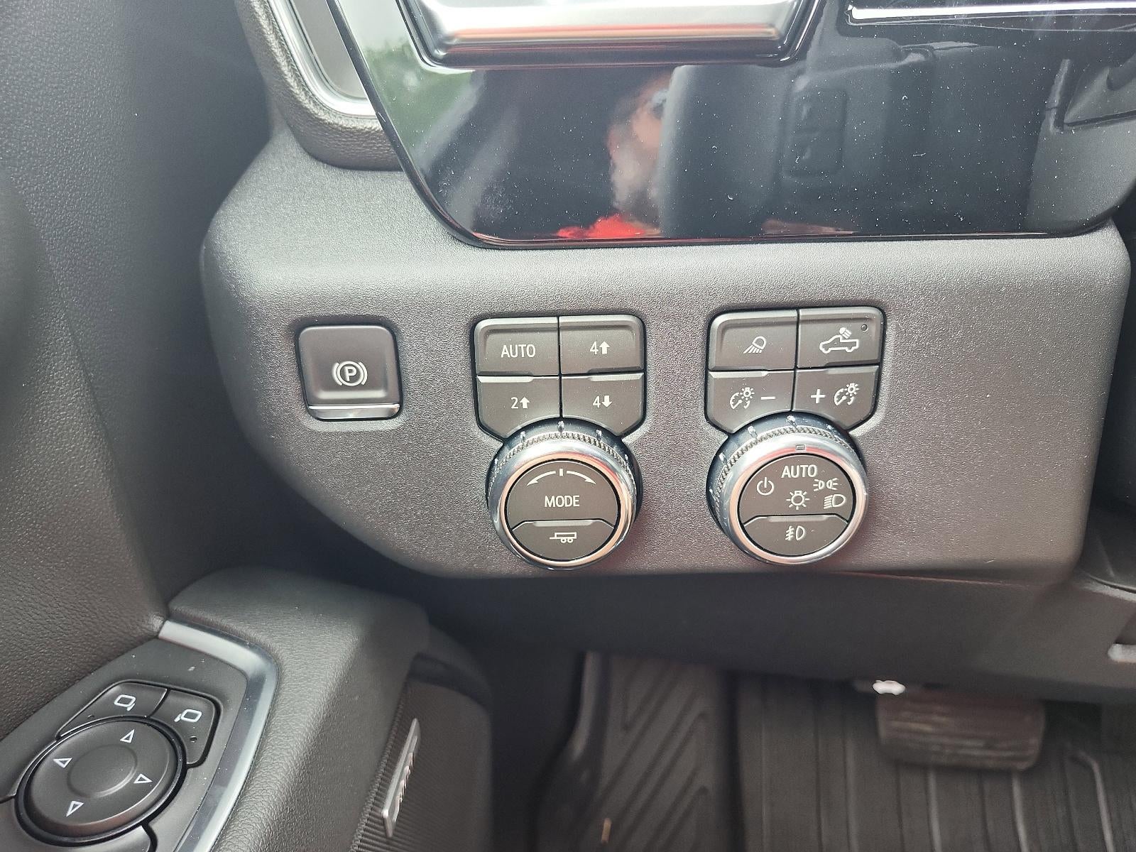 2026 GMC Sierra 1500 Crew Cab Short Box 4-Wheel Drive Elevation 3SB