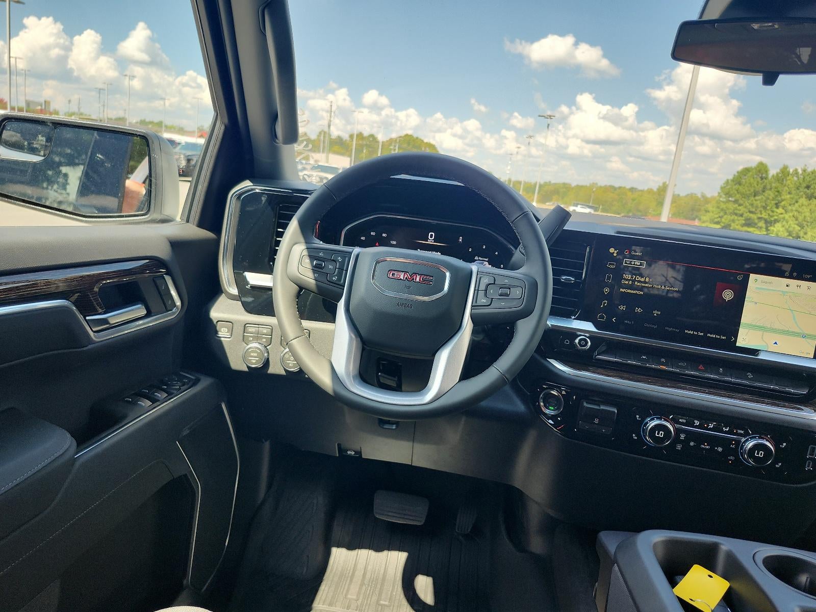 2026 GMC Sierra 1500 Crew Cab Short Box 4-Wheel Drive Elevation 3SB