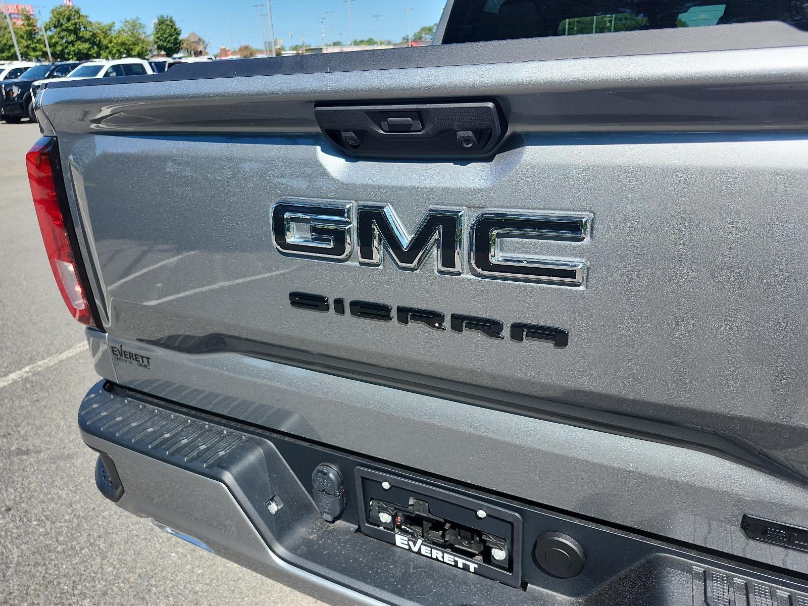 2026 GMC Sierra 1500 Crew Cab Short Box 4-Wheel Drive Elevation 3SB