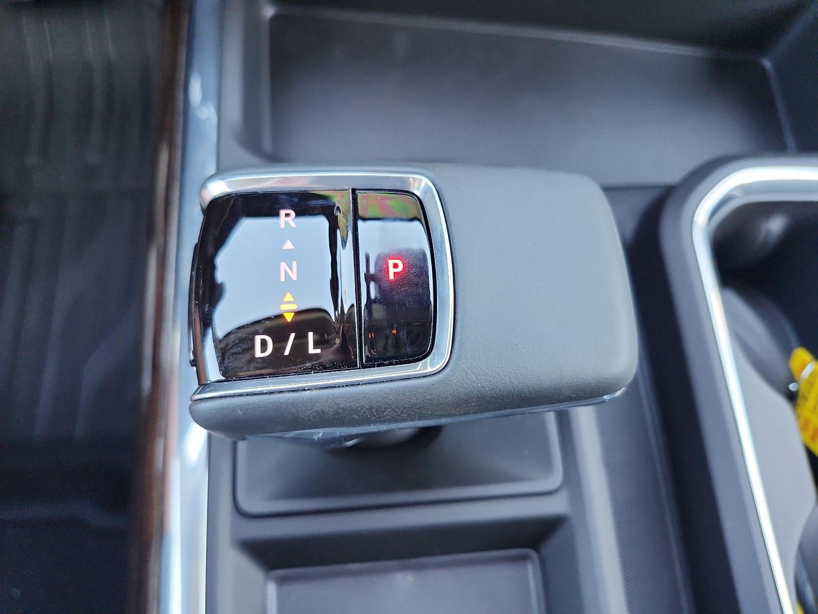 2026 GMC Sierra 1500 Crew Cab Short Box 4-Wheel Drive Elevation 3SB