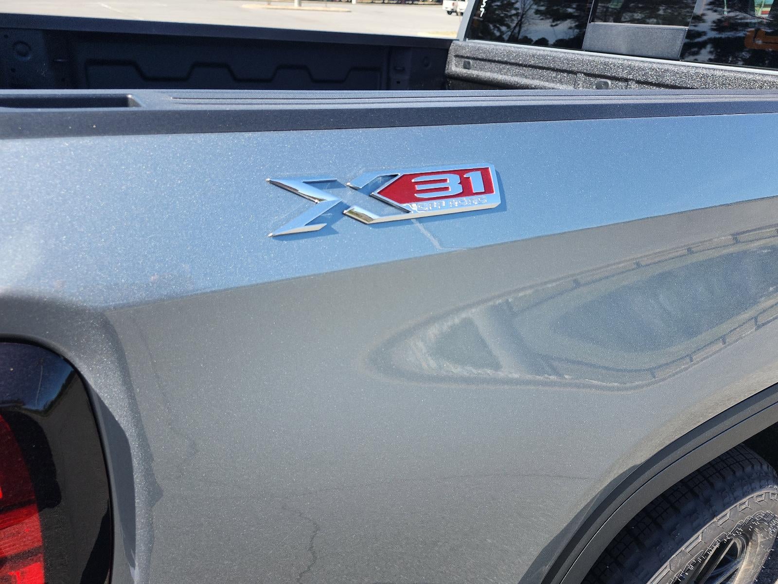 2026 GMC Sierra 1500 Crew Cab Short Box 4-Wheel Drive Elevation 3SB