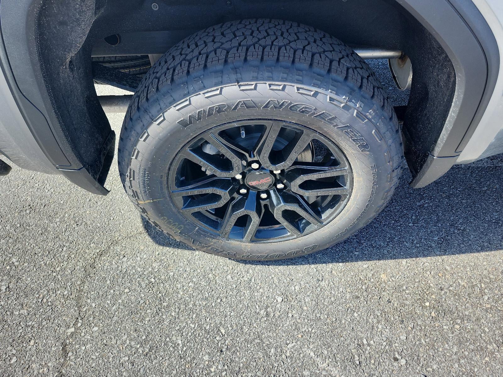 2026 GMC Sierra 1500 Crew Cab Short Box 4-Wheel Drive Elevation 3SB