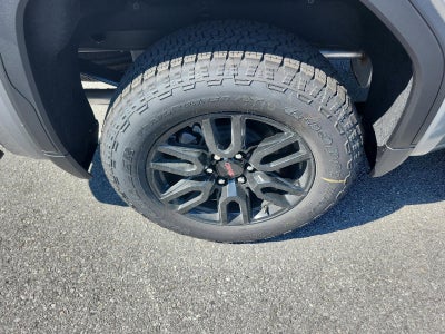 2026 GMC Sierra 1500 Crew Cab Short Box 4-Wheel Drive Elevation 3SB