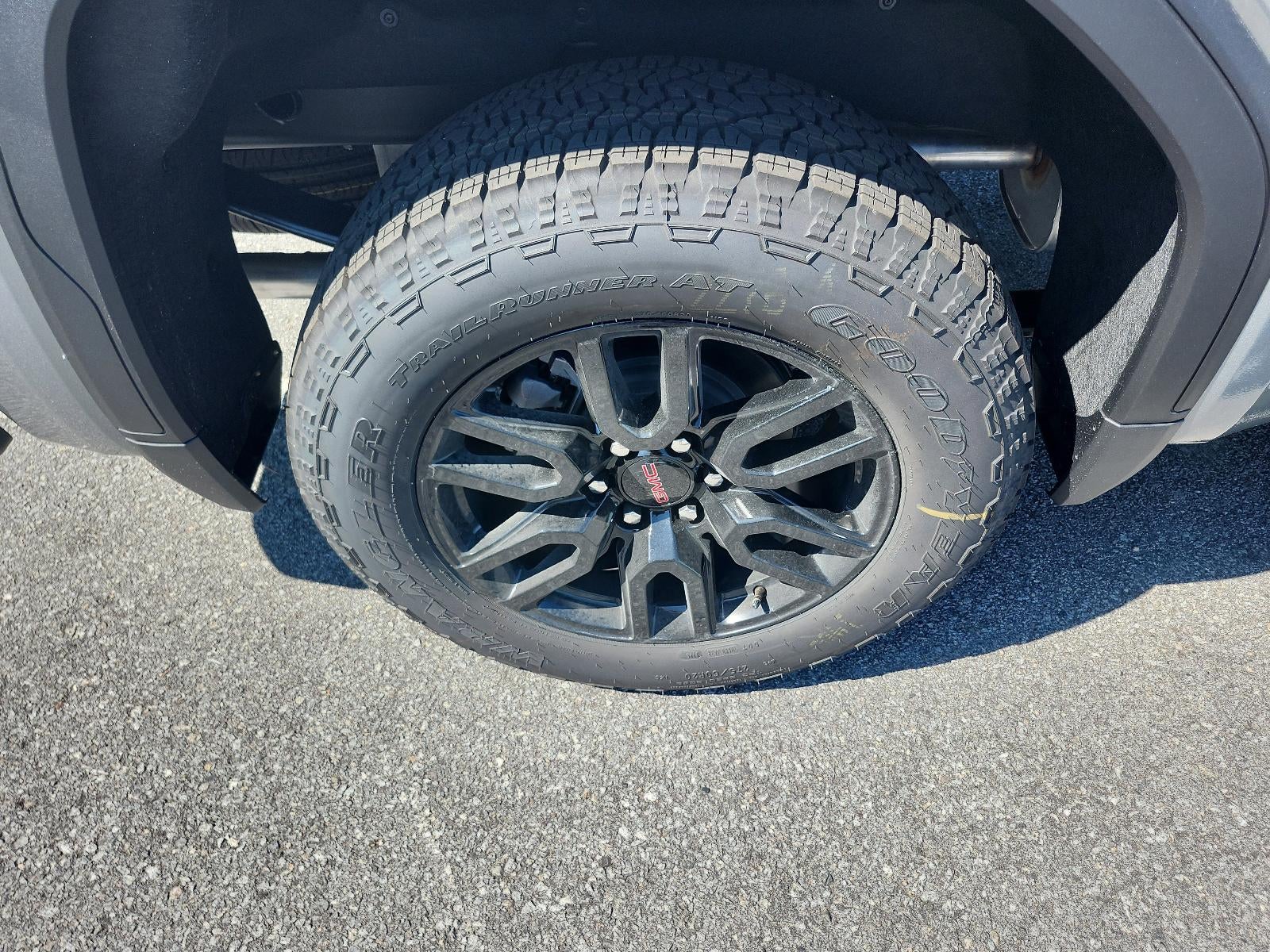 2026 GMC Sierra 1500 Crew Cab Short Box 4-Wheel Drive Elevation 3SB