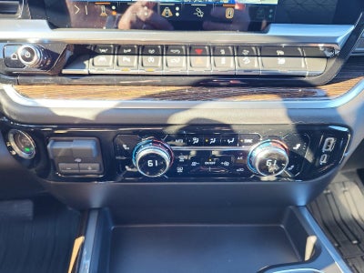 2026 GMC Sierra 1500 Crew Cab Short Box 4-Wheel Drive Elevation 3SB