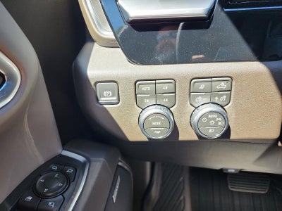 2026 GMC Sierra 1500 Crew Cab Short Box 4-Wheel Drive SLT