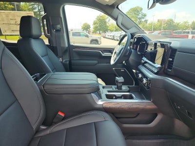 2026 GMC Sierra 1500 Crew Cab Short Box 4-Wheel Drive SLT