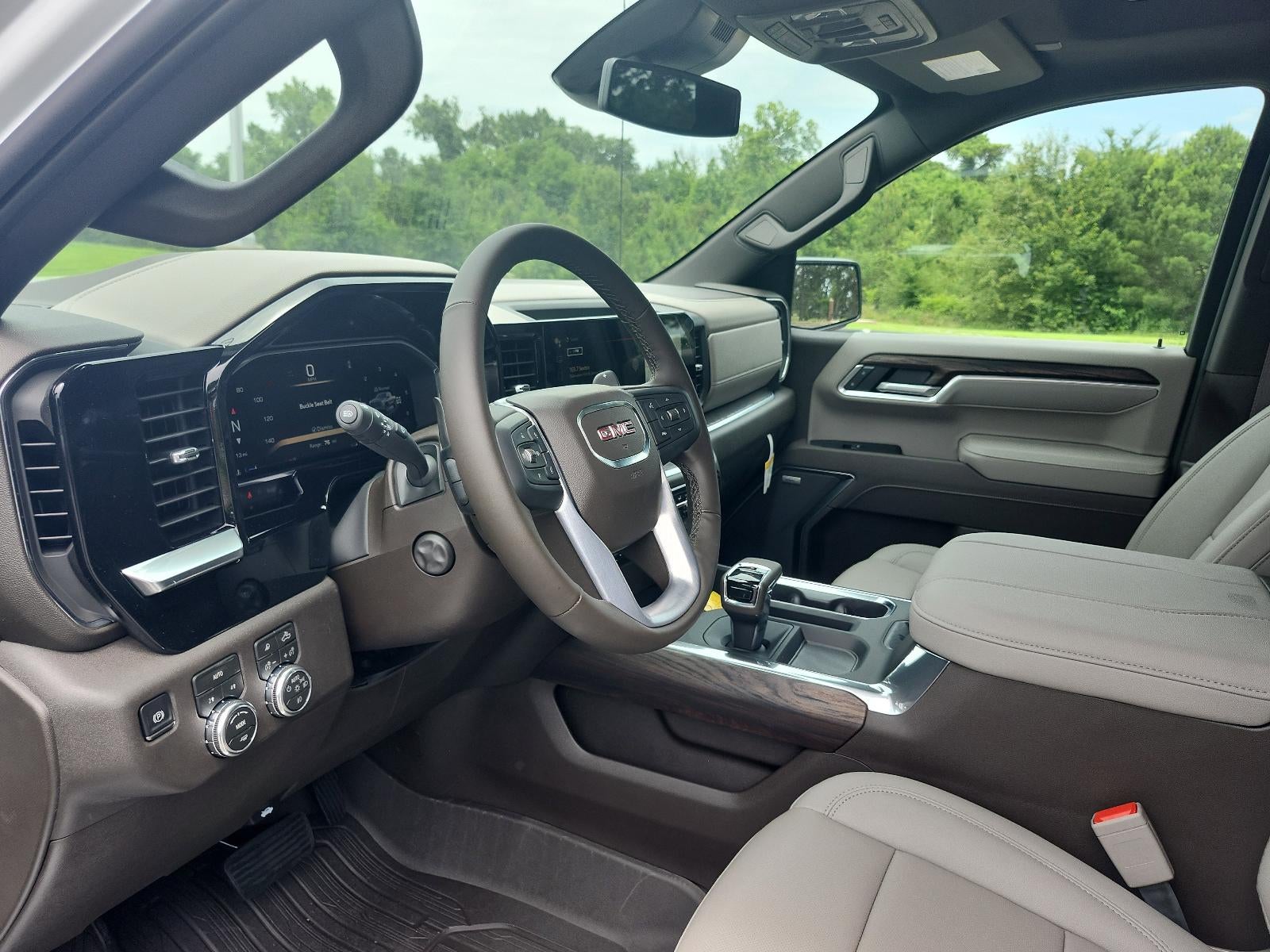 2026 GMC Sierra 1500 Crew Cab Short Box 4-Wheel Drive SLT