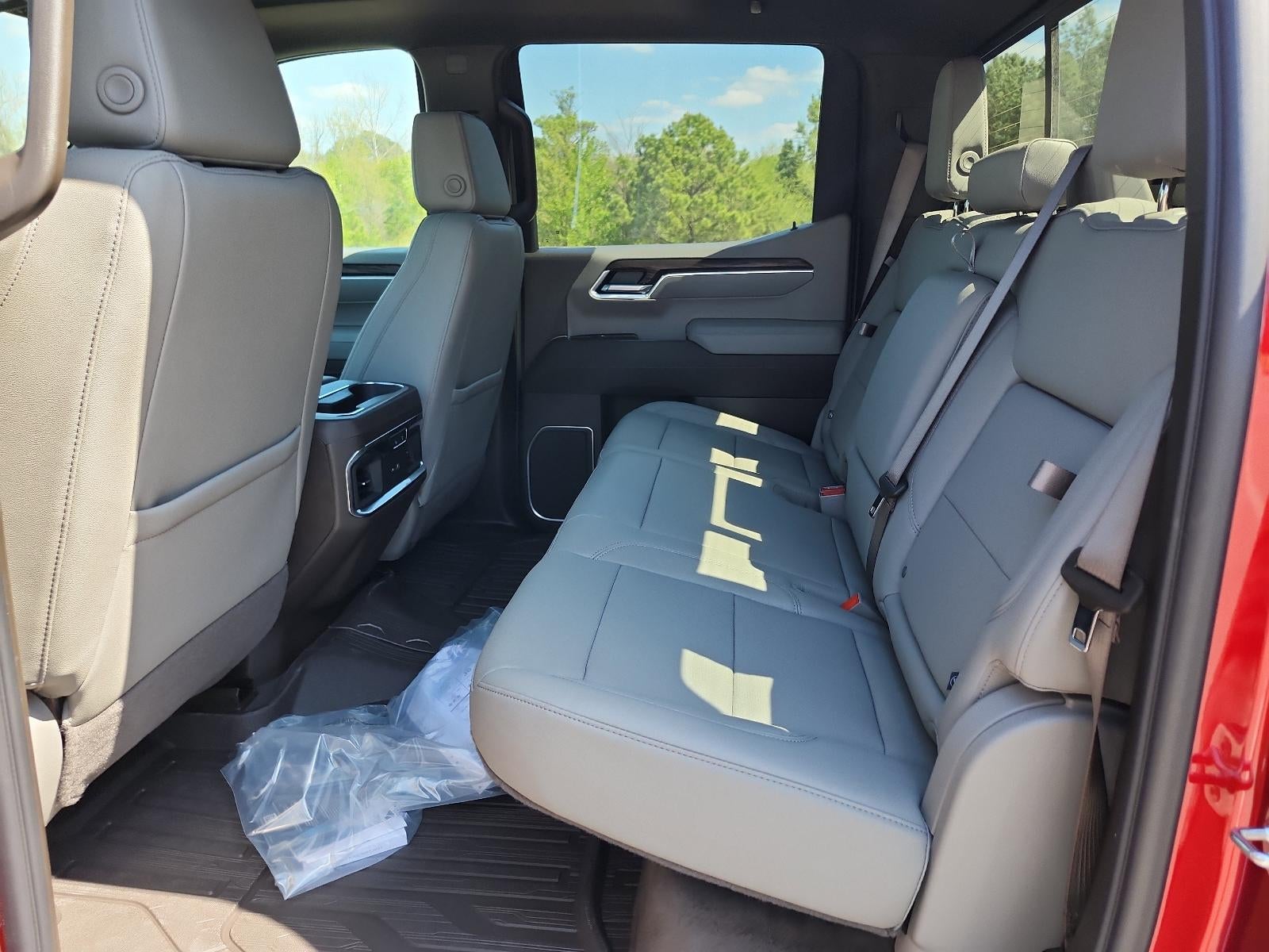 2026 GMC Sierra 1500 Crew Cab Short Box 4-Wheel Drive SLT