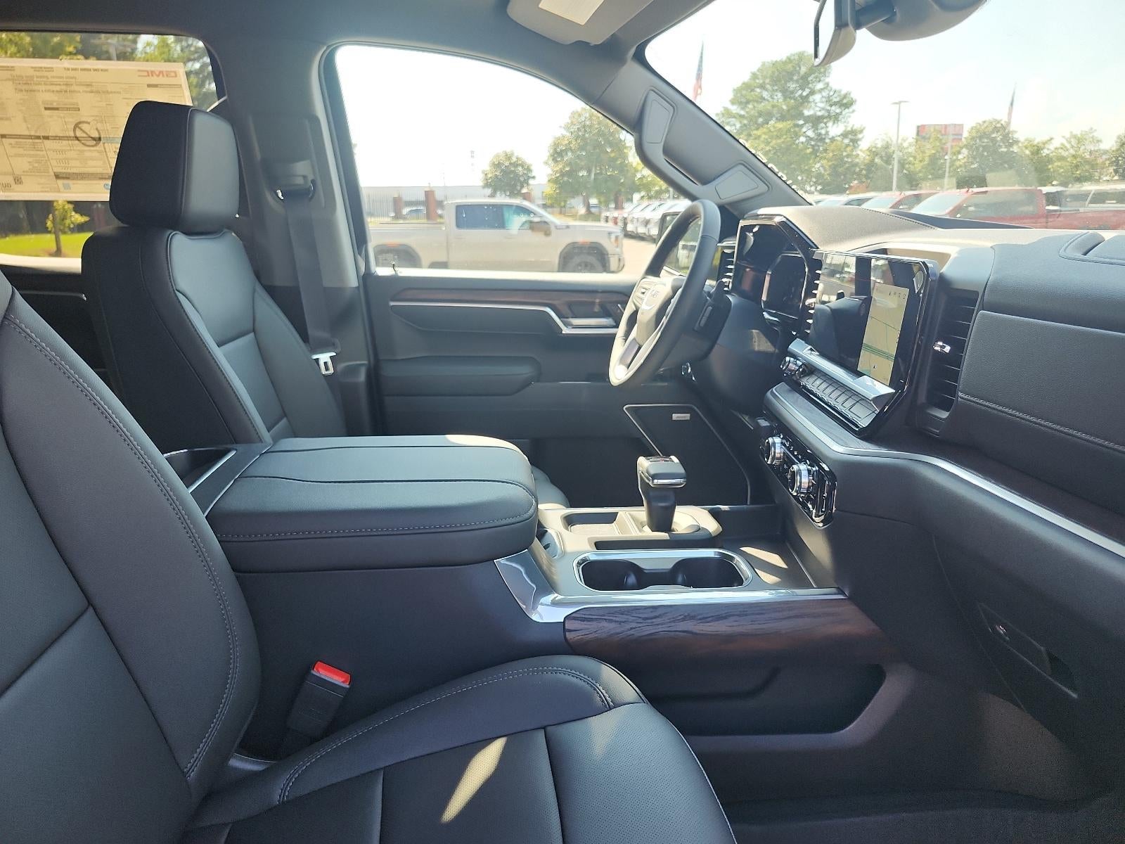 2026 GMC Sierra 1500 Crew Cab Short Box 4-Wheel Drive SLT