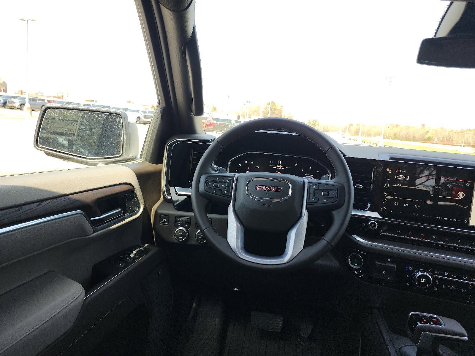 2026 GMC Sierra 1500 Crew Cab Short Box 4-Wheel Drive SLT