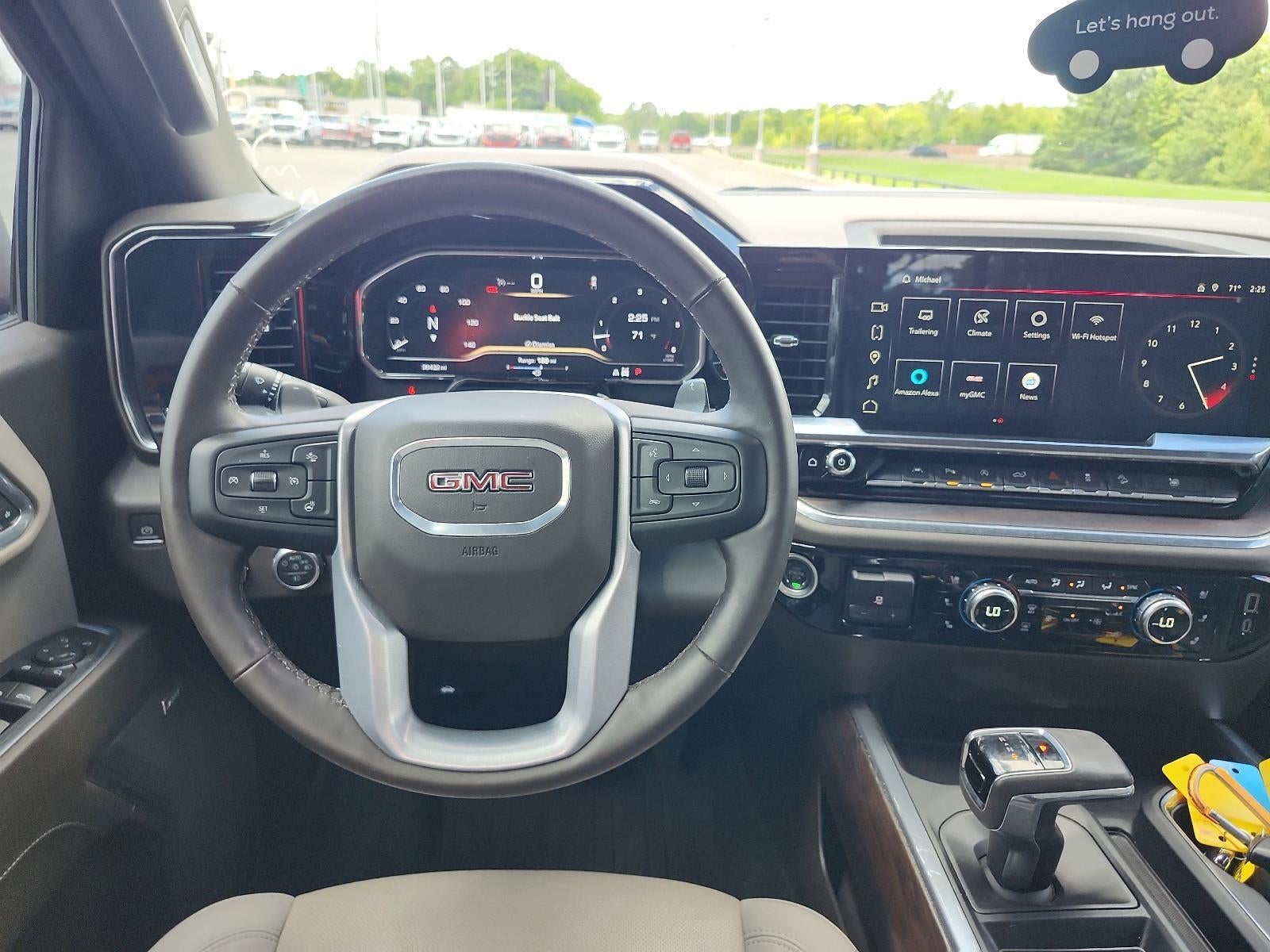 2024 GMC Sierra 1500 SLT