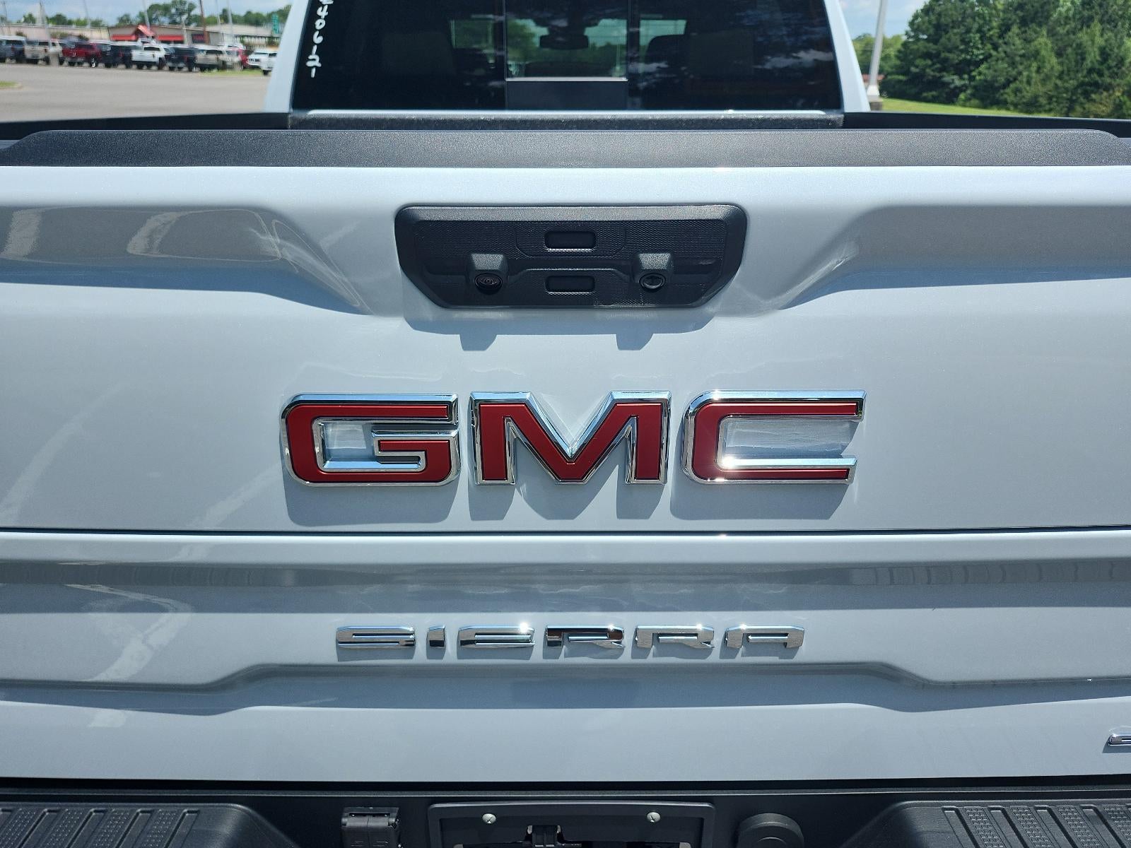 2026 GMC Sierra 1500 Crew Cab Short Box 4-Wheel Drive SLT