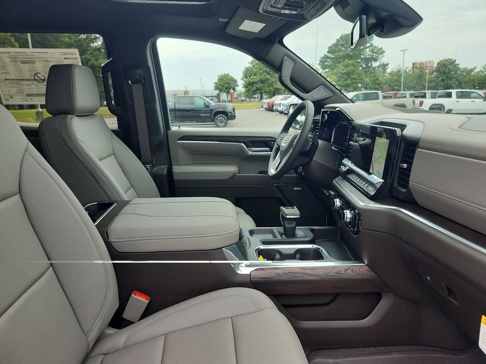 2026 GMC Sierra 1500 Crew Cab Short Box 4-Wheel Drive SLT