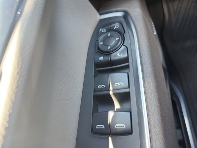 2026 GMC Sierra 1500 Crew Cab Short Box 4-Wheel Drive SLT