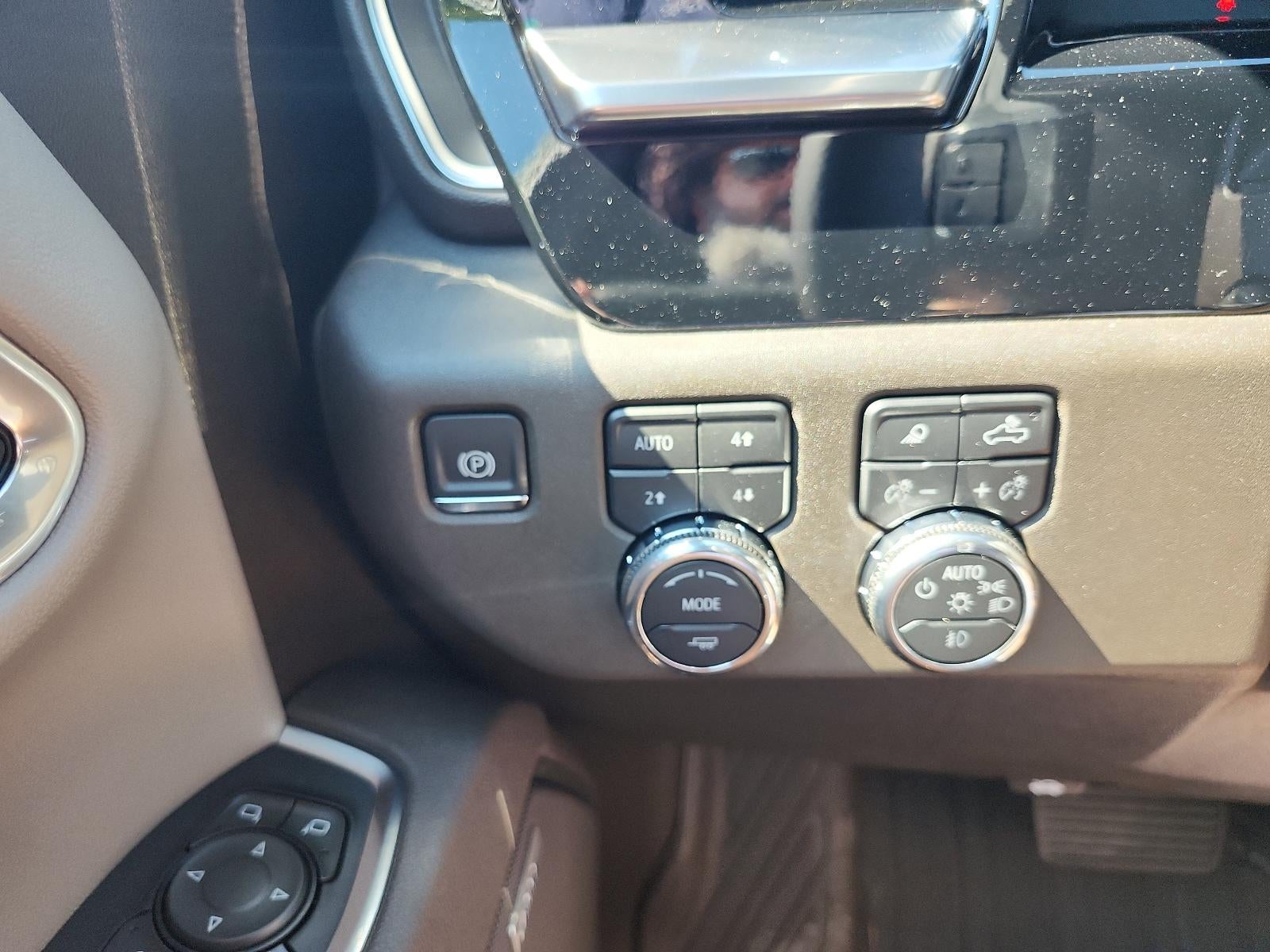 2026 GMC Sierra 1500 Crew Cab Short Box 4-Wheel Drive SLT