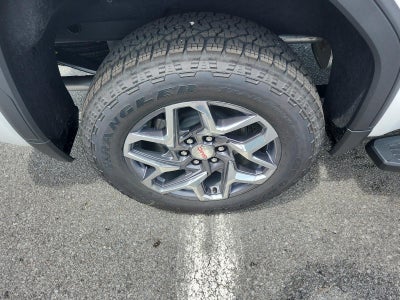 2026 GMC Sierra 1500 Crew Cab Short Box 4-Wheel Drive SLT